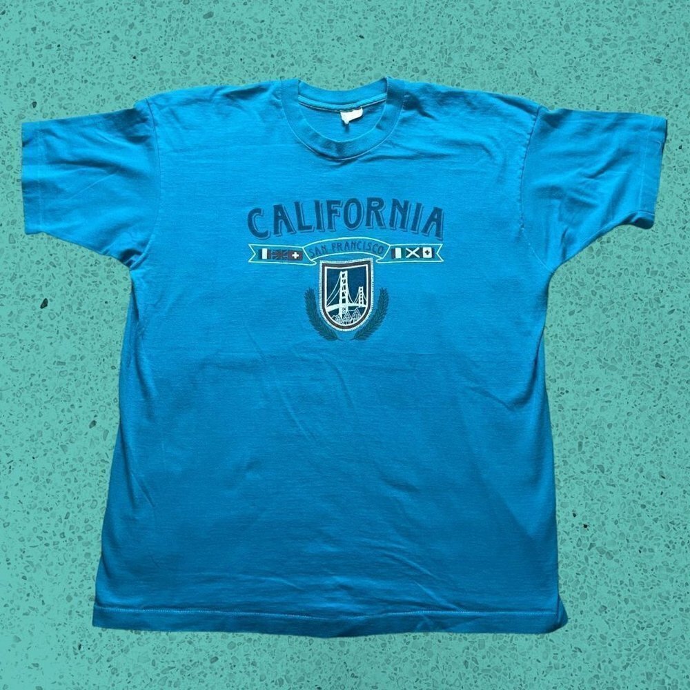 Vintage SINGLE STITCH San Francisco, CA USA Tourist Shirt